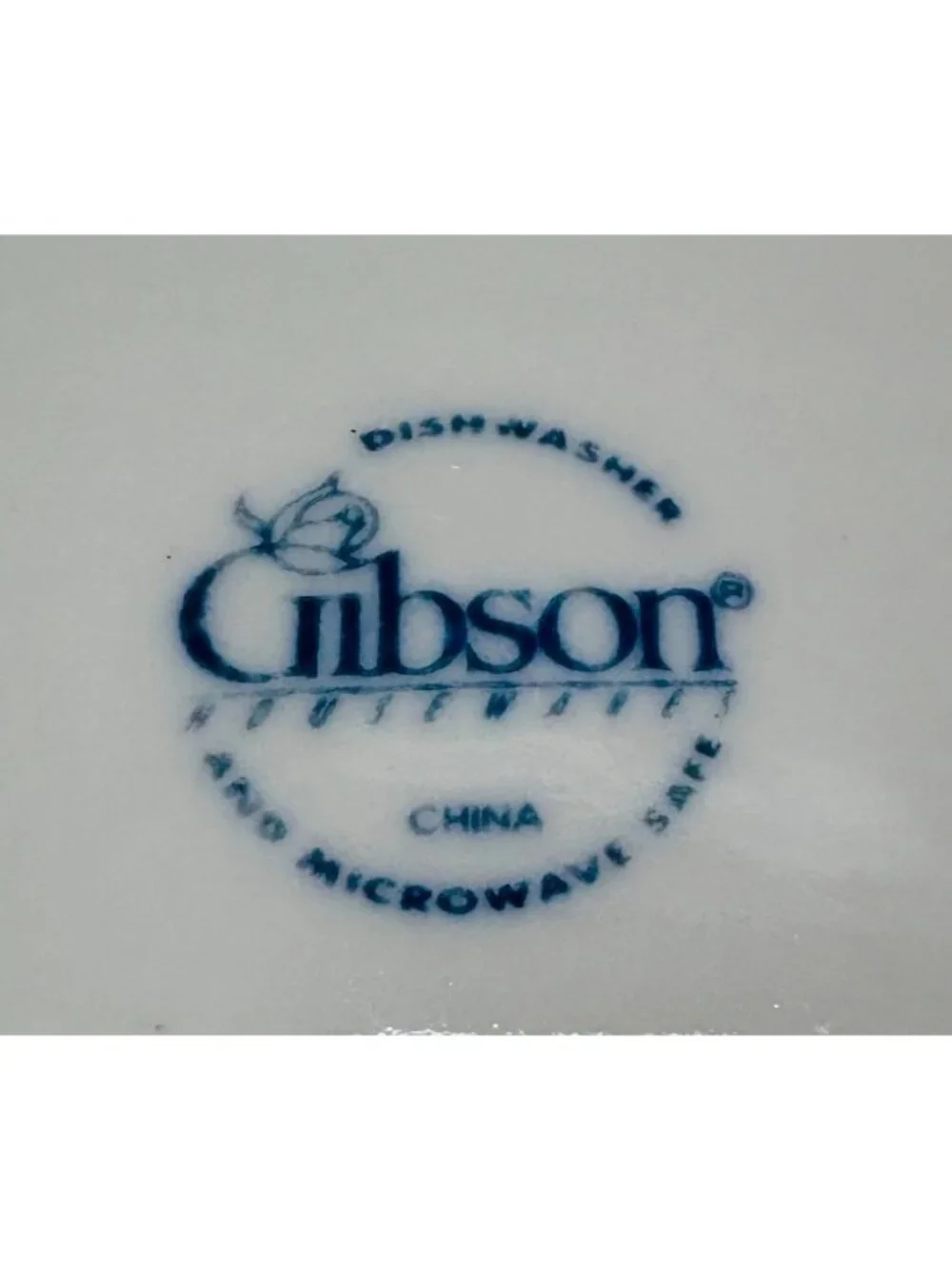 Gibson FRUIT Embossed Fruit White Shades Ceramic 10 1/8